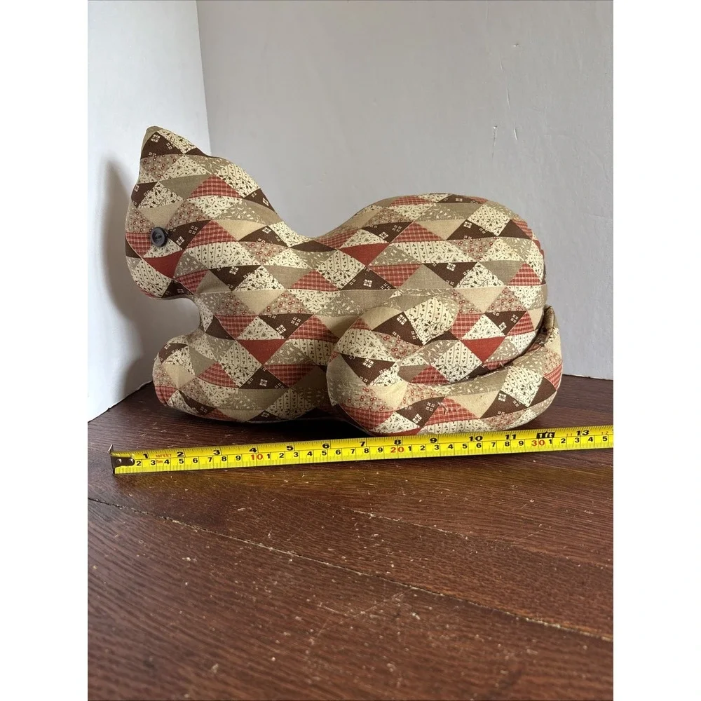 Vintage Hand Made Patchwork Linen Laying Cat Plush Door Stop Couch Laying‎ Kitty
